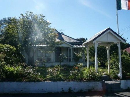Ballykissangel Bed & Breakfast - Great Ocean Road Tourism 0