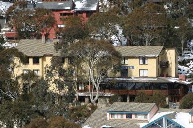 Bernti's Mountain Inn - Great Ocean Road Tourism 2