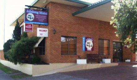 Adelong Motel - Great Ocean Road Tourism 0