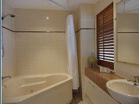 Aquarius Resort - Great Ocean Road Tourism 3