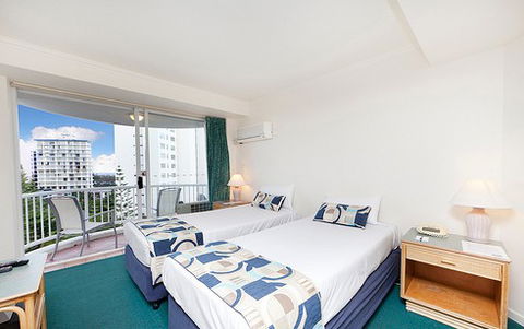 Australis Sovereign Hotel - Great Ocean Road Tourism 0