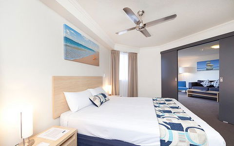Australis Sovereign Hotel - Great Ocean Road Tourism 2