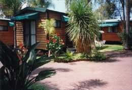 Paradise Park Cabins - Great Ocean Road Tourism 5