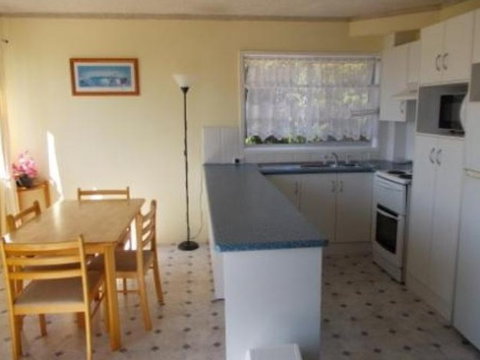 Skyline Holiday Units - Great Ocean Road Tourism 3