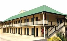 Town Square Motel - Orange - Great Ocean Road Tourism 3