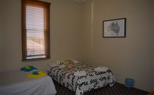 Argyle Hotel Maclean With CaneCutters Bar And Grill - Great Ocean Road Tourism 3