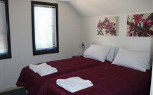 Magenta Cottage Accommodation And Art Studio - Great Ocean Road Tourism 1