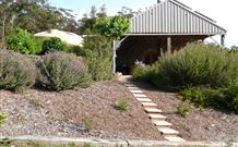 Warilla Bowls And Recreation Club - Holiday Cabins - Great Ocean Road Tourism 5