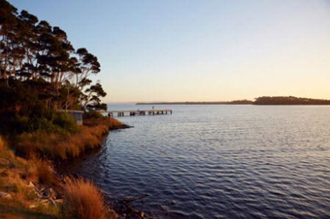 Strahan YHA - Great Ocean Road Tourism 1