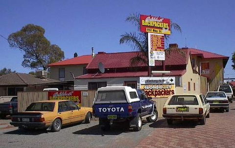 Kalgoorlie YHA - Great Ocean Road Tourism 3