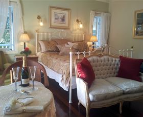 Amore Mt Tamborine - Great Ocean Road Tourism 0
