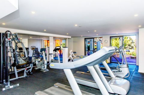 Alpha Canberra Hotel And Apartments - Great Ocean Road Tourism 4