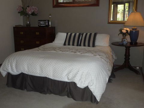 Apartments On-The-Park: The Studio - Great Ocean Road Tourism 9