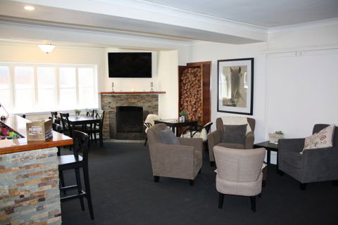 Criterion Hotel Crookwell - Great Ocean Road Tourism 4