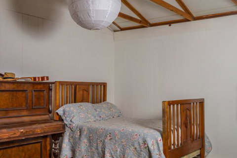 Daisy's Cottage - Great Ocean Road Tourism 1