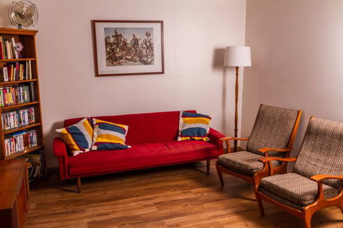 Daisy's Cottage - Great Ocean Road Tourism 3