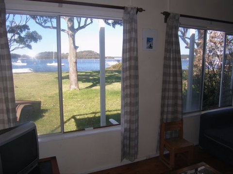 Palais D'Amor At Greenwell Point - Great Ocean Road Tourism 80