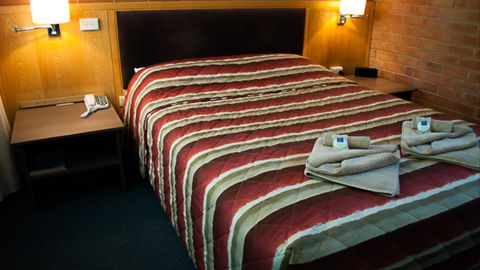 Angaston Vineyards Motel - Great Ocean Road Tourism 0