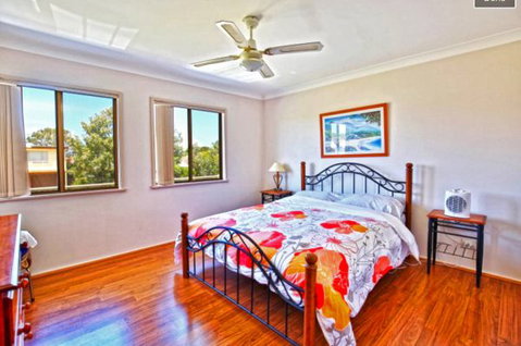 Palais D'Amor At Greenwell Point - Great Ocean Road Tourism 3