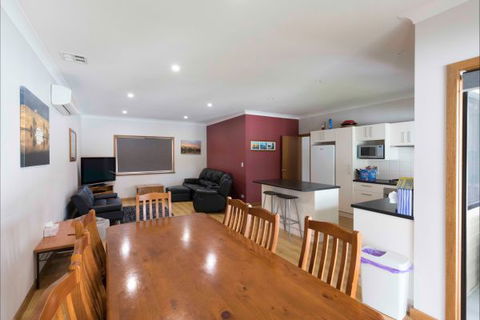 River Shack Rentals - Living The Dream - Great Ocean Road Tourism 40