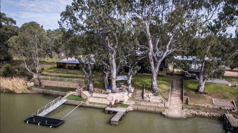River Shack Rentals - Living The Dream - Great Ocean Road Tourism 45