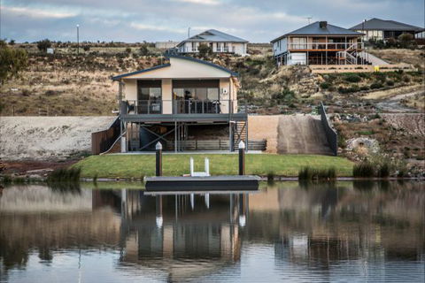 River Shack Rentals - Living The Dream - Great Ocean Road Tourism 86