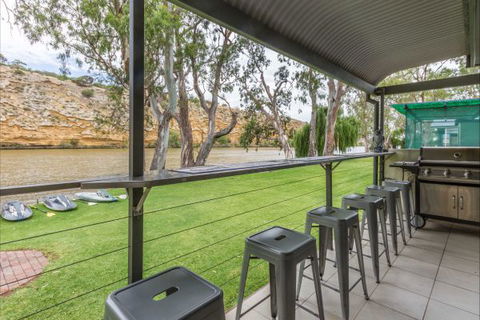 River Shack Rentals - Living The Dream - Great Ocean Road Tourism 14