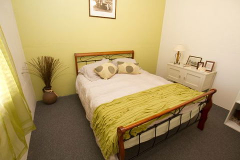 Anderl's Beach Cottage - Great Ocean Road Tourism 3