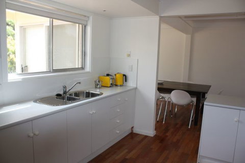 LJ Hooker Goolwa Holiday Rentals - 42 Underwood Avenue, Goolwa Beach - Great Ocean Road Tourism 13