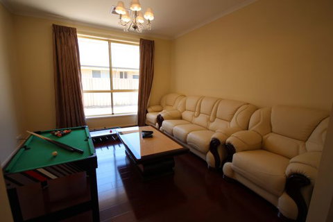 LJ Hooker Goolwa Holiday Rentals - 42 Underwood Avenue, Goolwa Beach - Great Ocean Road Tourism 17