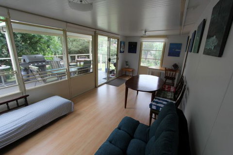 LJ Hooker Goolwa Holiday Rentals - 42 Underwood Avenue, Goolwa Beach - Great Ocean Road Tourism 30