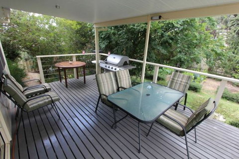 LJ Hooker Goolwa Holiday Rentals - 42 Underwood Avenue, Goolwa Beach - Great Ocean Road Tourism 29