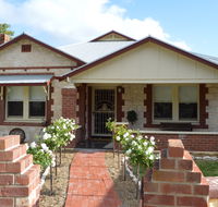 Two Cow Cottage Bed and Breakfast - Great Ocean Road Tourism