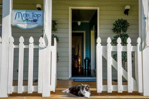 Mrs Top At Milton Bed And Breakfast - Great Ocean Road Tourism 1