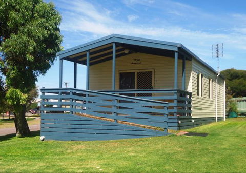 Elliston Waterloo Bay Tourist Park - Great Ocean Road Tourism 3