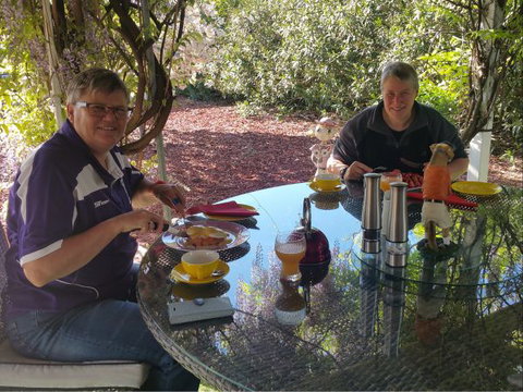 Must Love Dogs B&B And Self-Contained Cottage - Great Ocean Road Tourism 1