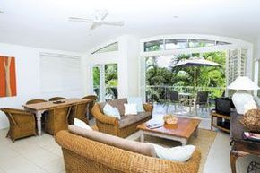 Noosa Outrigger Beach Resort - Great Ocean Road Tourism 2