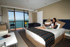 Aquarius On The Beach - Great Ocean Road Tourism 0