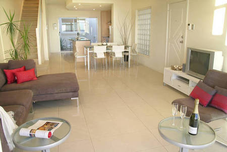 Adelaide Luxury Beach House - Great Ocean Road Tourism 1