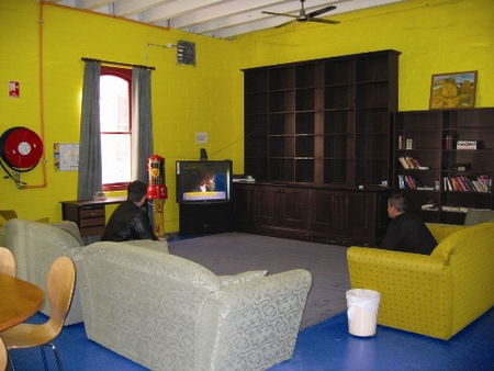 Adelaides Shakespeare Backpackers International Hostel - Great Ocean Road Tourism 1