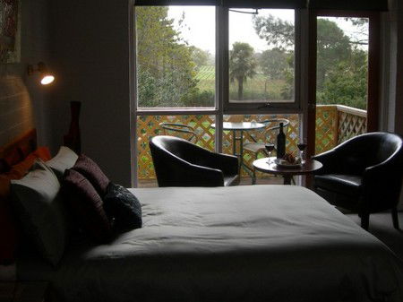 Lyndoch Hill Retreat - Great Ocean Road Tourism 1