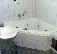 Tasman Beachside Apartments - Great Ocean Road Tourism