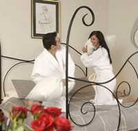 Wine  Roses Bed  Breakfast - Great Ocean Road Tourism