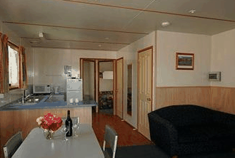 Bicheno Cabins And Tourist Park - Great Ocean Road Tourism 3