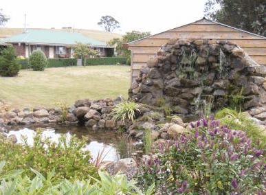 Kentish Hills Retreat - Great Ocean Road Tourism
