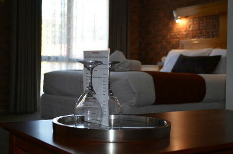 Advance Motel - Great Ocean Road Tourism 1