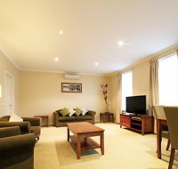 Lake Inn Ballarat - Great Ocean Road Tourism