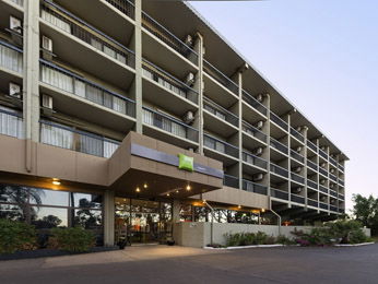 Ibis Styles Kalgoorlie - Great Ocean Road Tourism 3