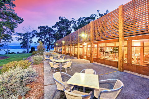 Stewarts Bay Lodge - Great Ocean Road Tourism 4