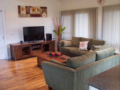 High Peaks Cottages - Great Ocean Road Tourism 5